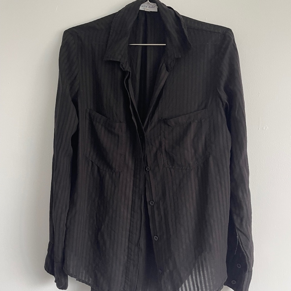 BELLA DAHL shadow stripe long sleeve shirt in BLACK size S swith pockets